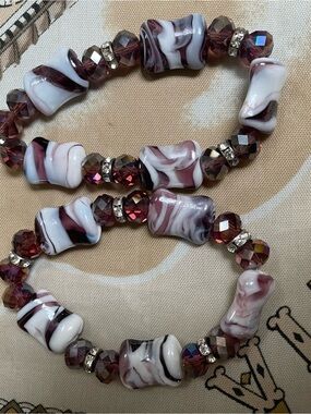 Glass bead bracelet set